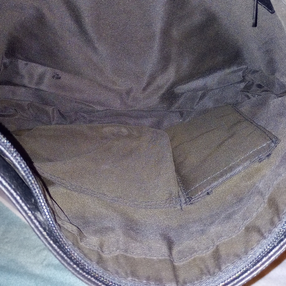 Purse - Picture 2 of 2